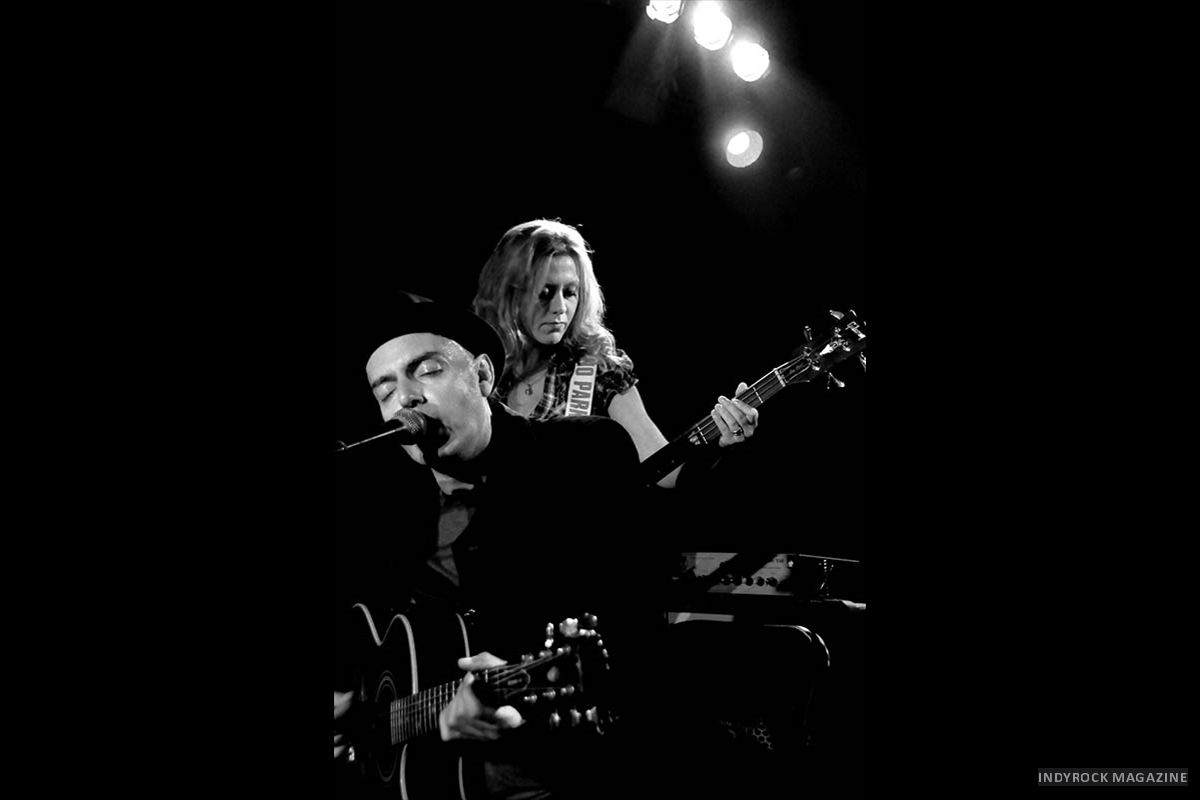 ANTONIO ARIAS + LORENA ENJUTO