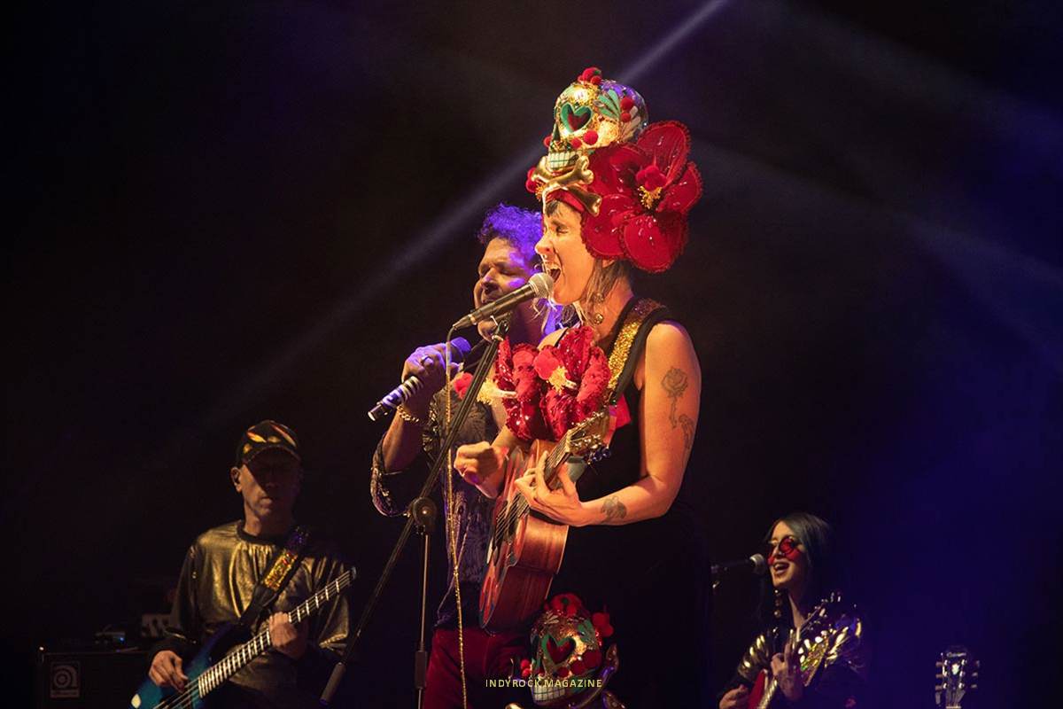 Aterciopelados-Carlos-Vives-bogota-2023-04