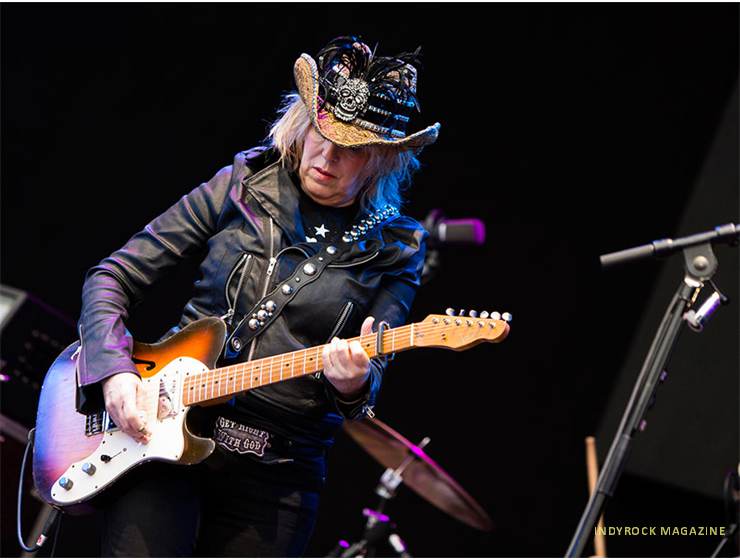 LucindaWilliams-copyright-RhythmAndPhotos1024_065
