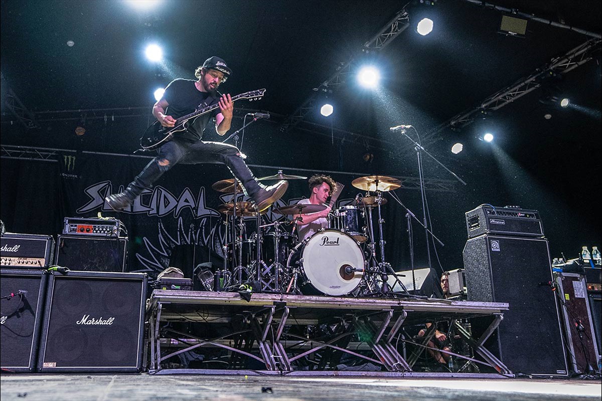 suicidal-tendencies-14