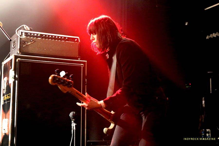 Band-of-Skulls-10