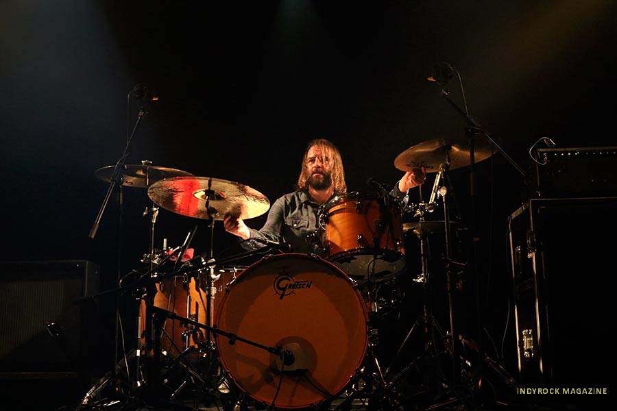 Band-of-Skulls-5