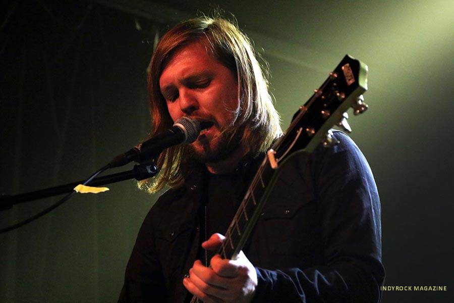 Band-of-Skulls-8