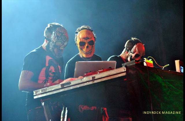 Grotesque 3