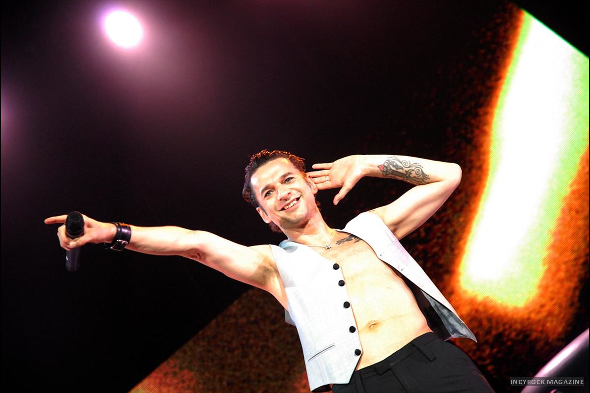 Depeche_Mode-Granada-2006-04