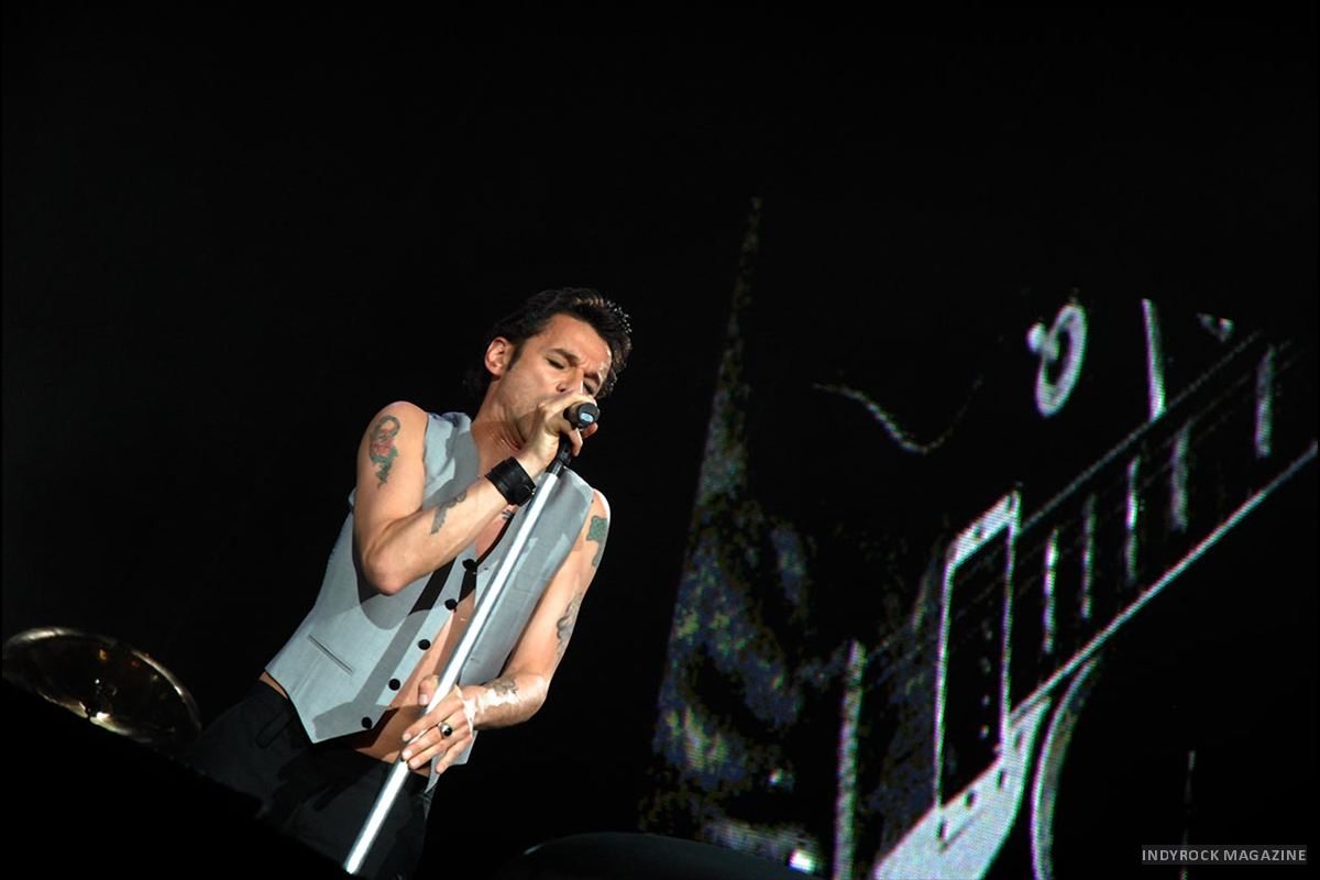 Depeche_Mode-Granada-2006-07