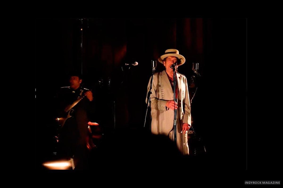 Dylan2015-R-L-Perez-01