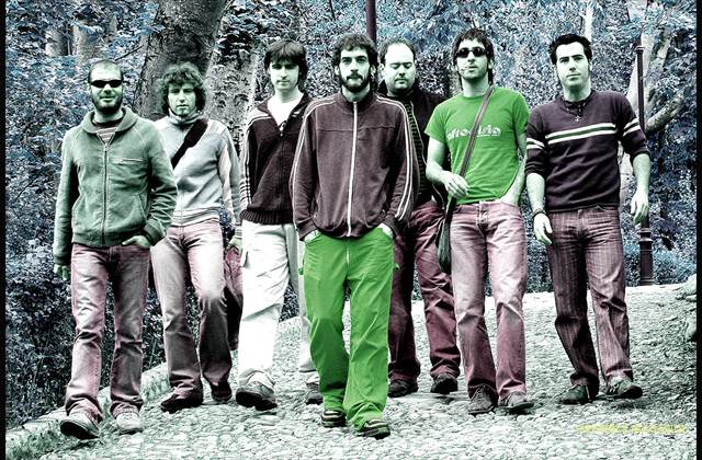 eskorzo-promo-2004-8