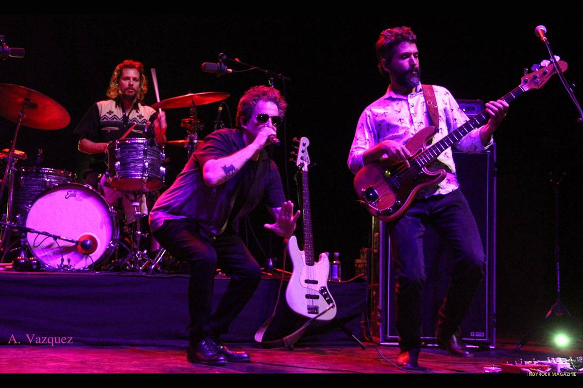 calamaro-f-guitarra-cordoba-6