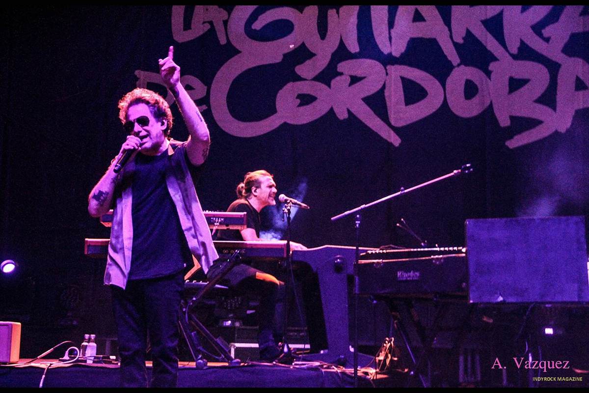 calamaro-f-guitarra-cordoba-9