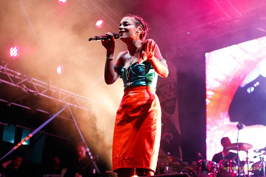 lilyallen-03