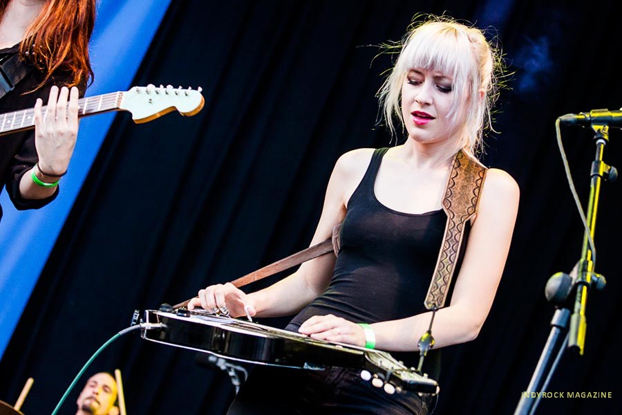 larkinpoe-06