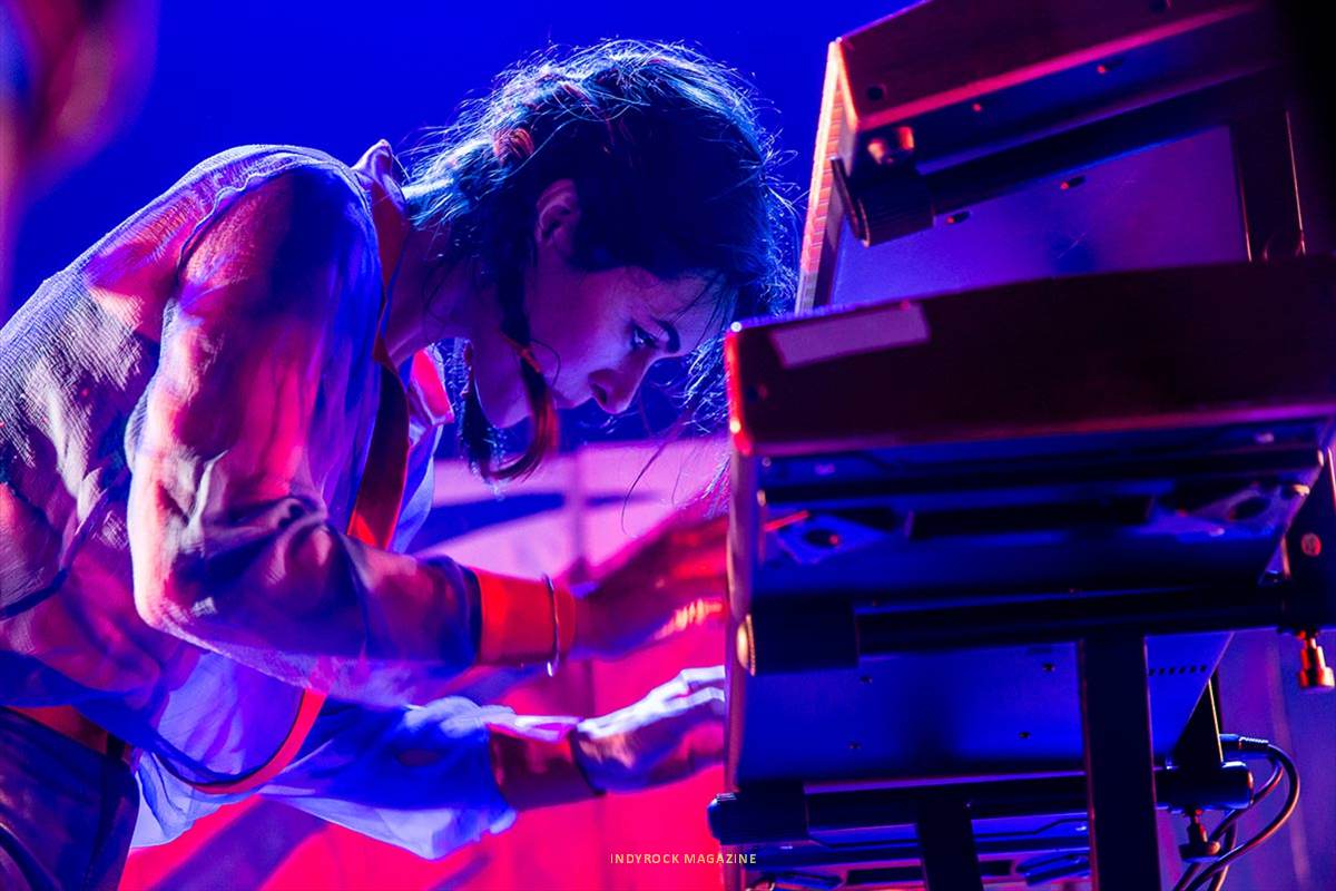 Maika_Makovski02