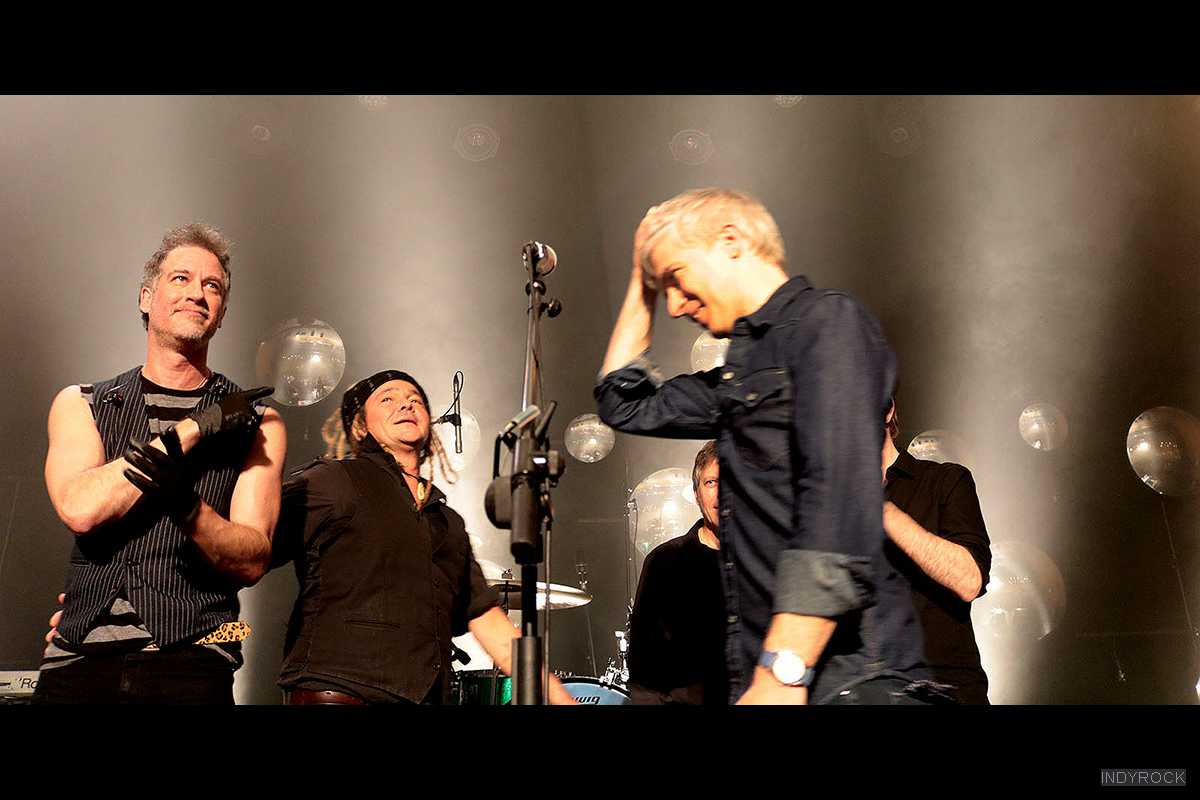 NADA SURF * 13 febrero 2018 * P. Congresos * Granada * Foto: FRAN KARMONA
