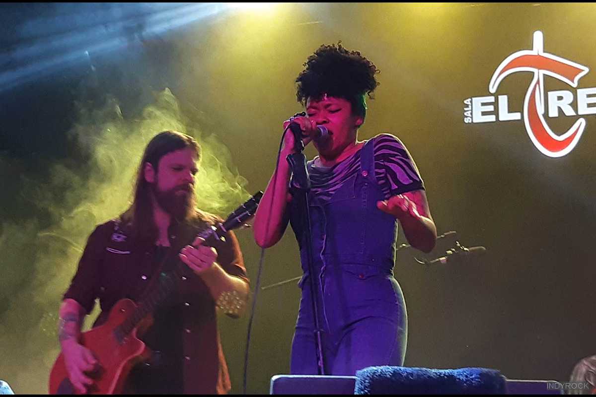 nikki-hill-2019-06