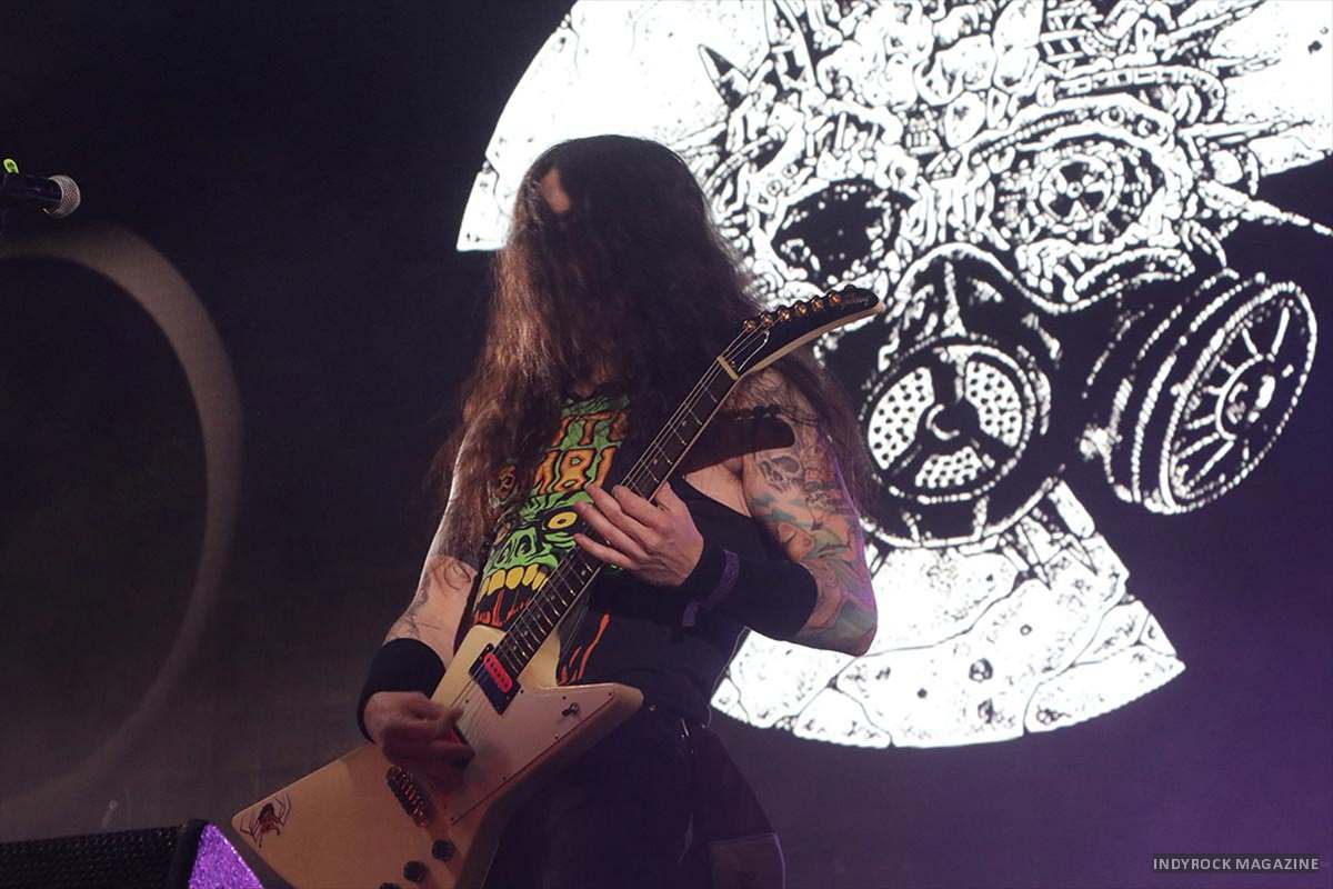 TOXIC-HOLOCAUST_3608