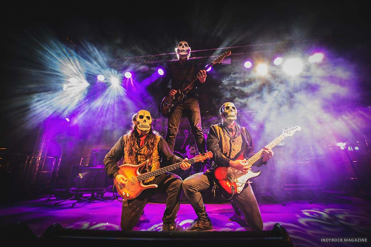 LOS-TIKI-PHANTOM_-_JMGRIMALDI