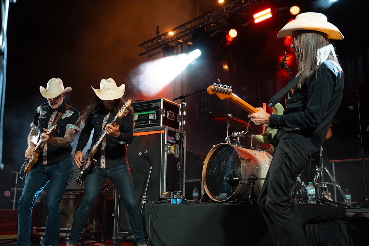 Sierra_Nevada_Festival_Los_Coronas01