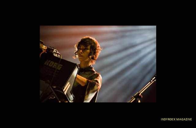 ladytron-son07-1