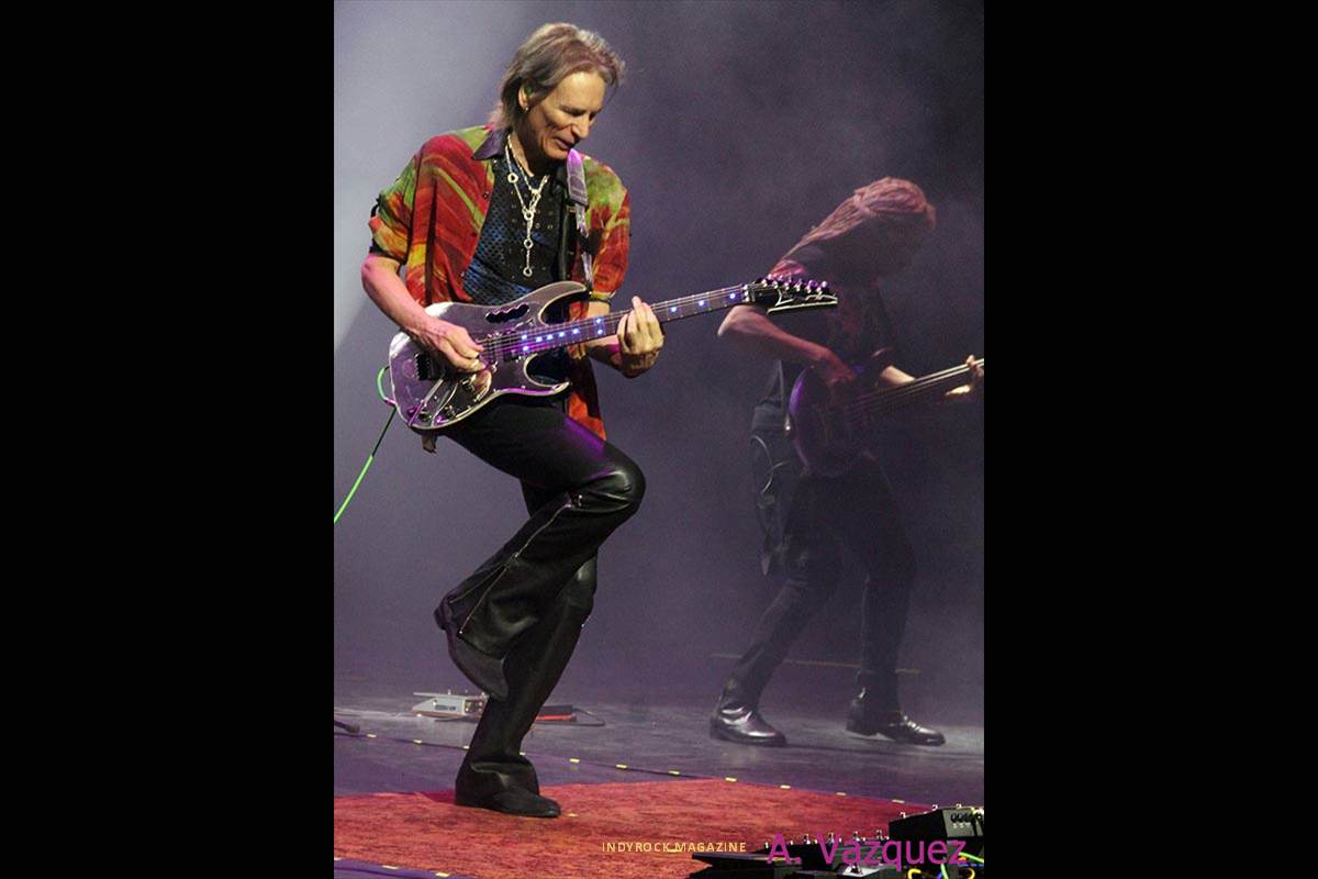 SteveVai-2