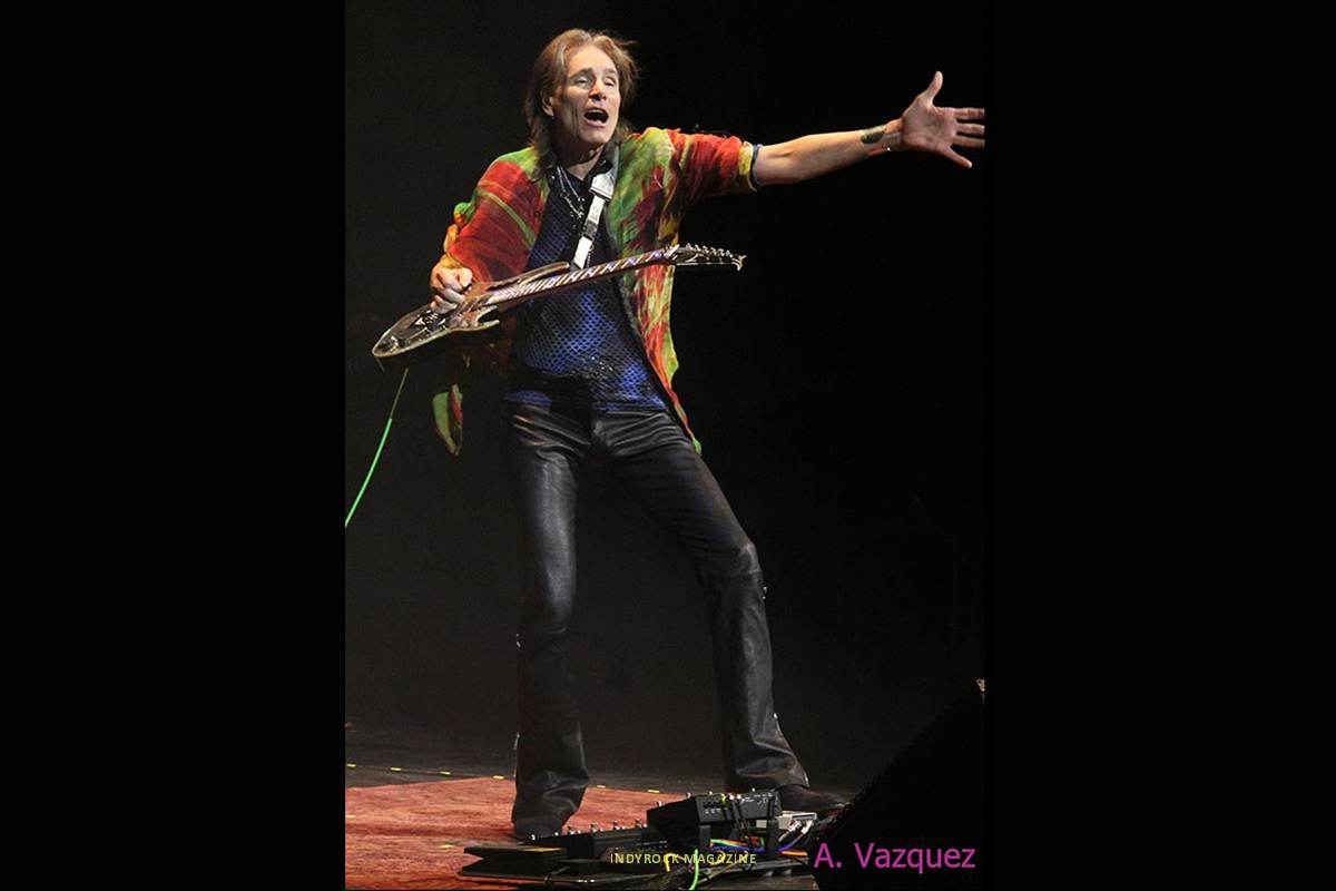 SteveVai-3