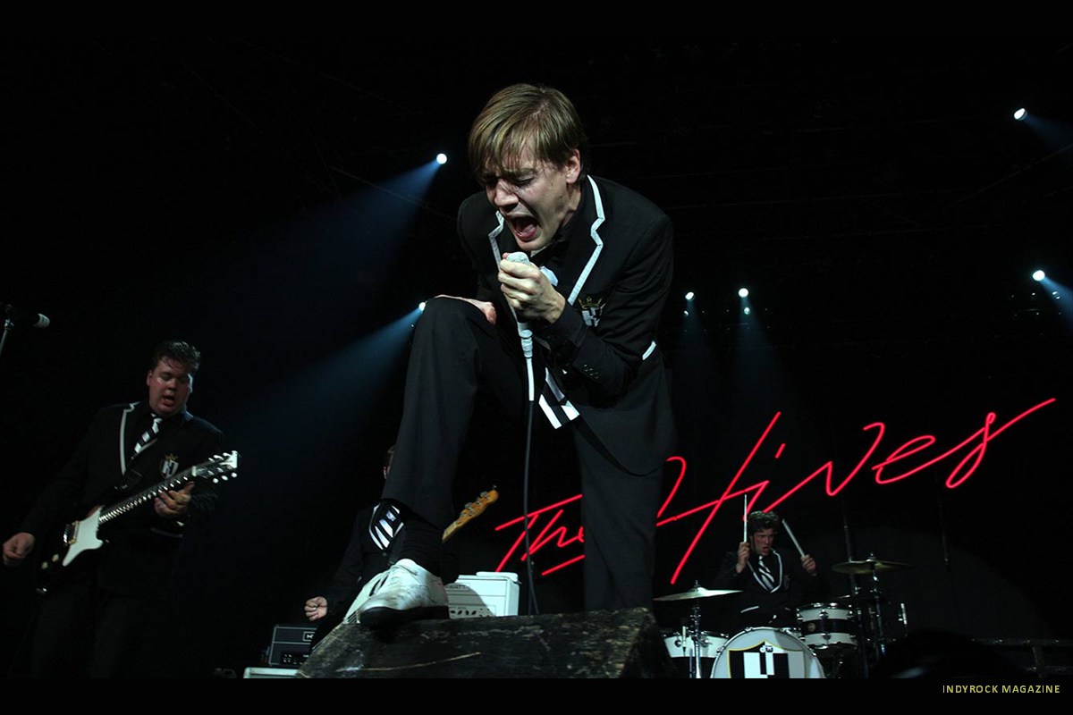 thehives08-6