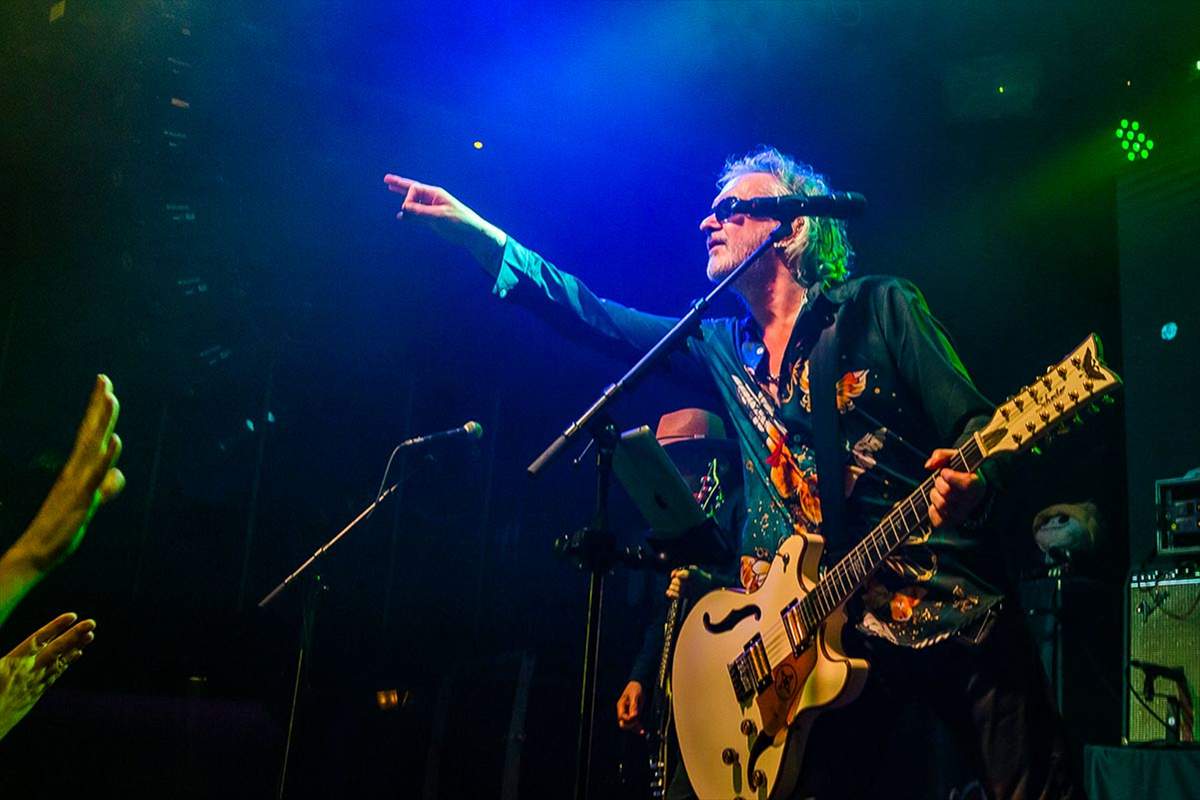 The-Mission-03