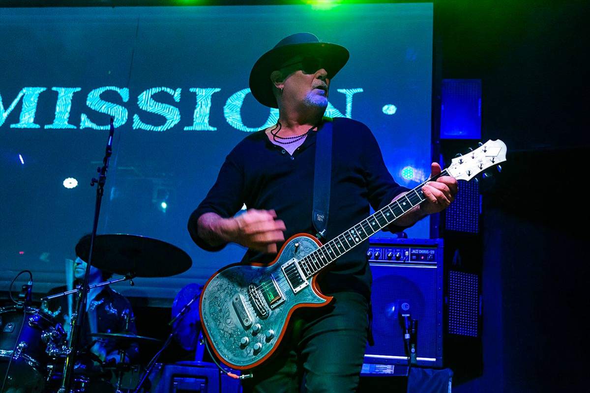The-Mission-09
