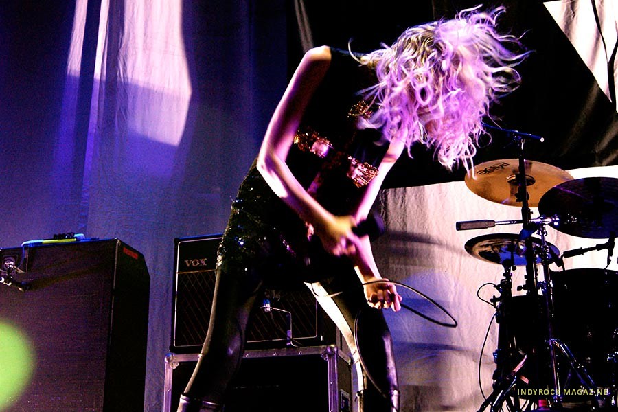 theprettyreckless-01