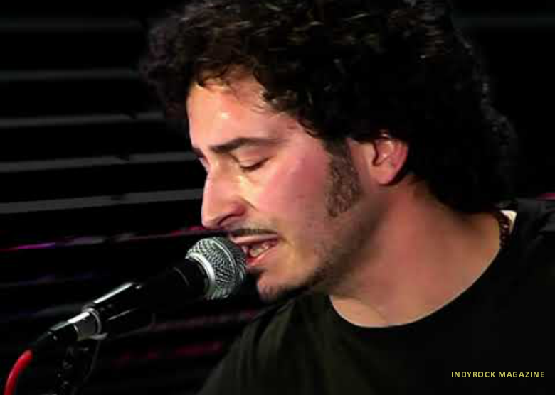 Pablo G,  acústico en IndyRock